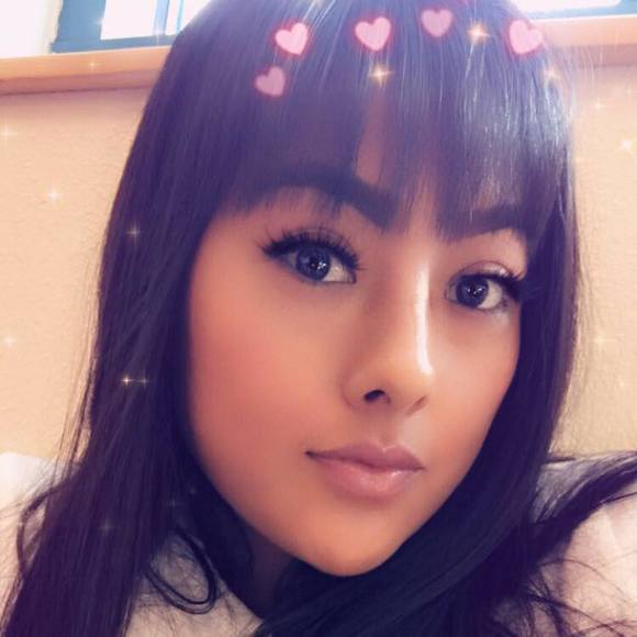 Meet your Posher, Calicah - Picture 1 of 1